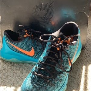 Men’s KD 8 Basketball Shoe